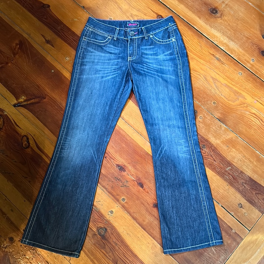 Women’s Wrangler jeans 9/10